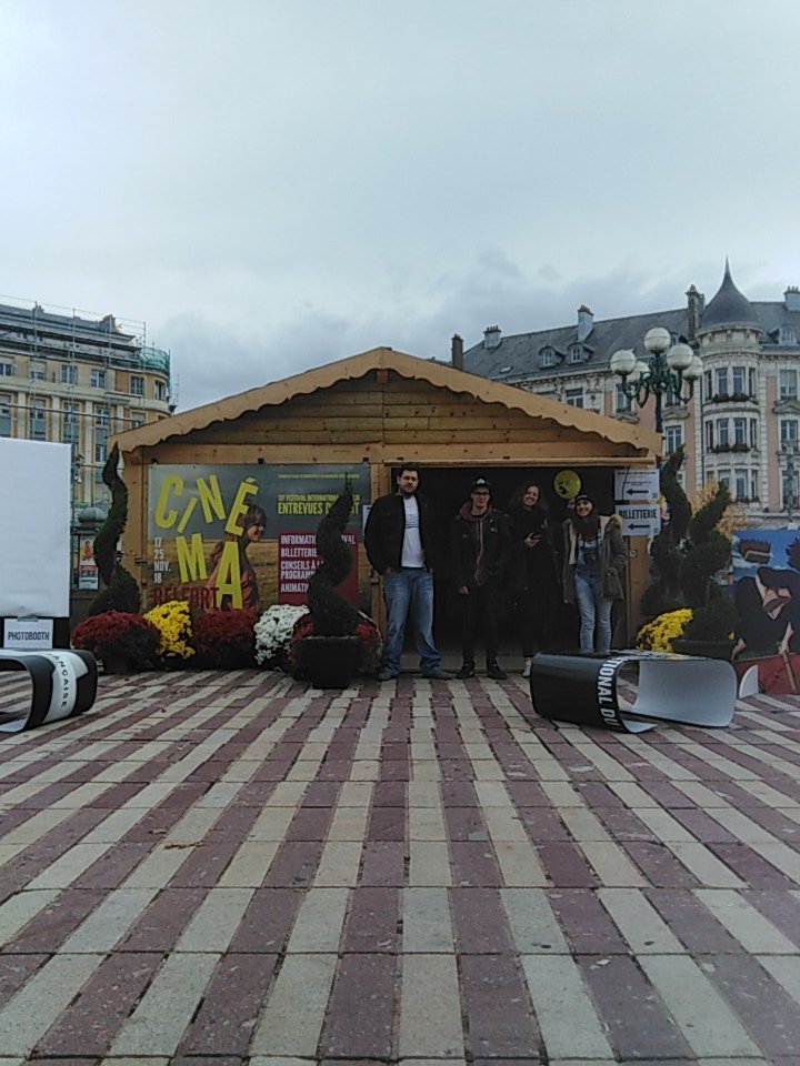 but_gaco_macast's tweet photo. PROJET TUTEURÉ

Le chalet d'informations et d'animations du @FestivalBelfort ouvre ses portes à partir de maintenant !
Nos 4 étudiants sont prêts à vous accueillir avec de nombreuses surprises et de cadeaux à gagner ! https://t.co/qi7WaKle4G