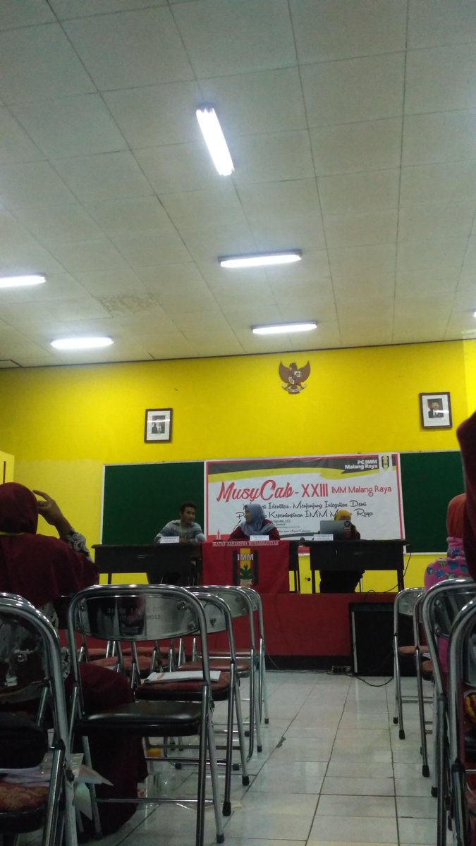 immekstra's tweet photo. Selamat dan Sukses!💪
Musyawarah Cabang ke-XXIII IMM Malang Raya dengan tema "Merawat Identitas, Menjunjung Integritas Demi Progresifitas Kepemimpinan IMM Malang Raya"
.
📍 PPSPA Bima Sakti, Songgokerto, Batu
📆 8-11 November 2018
.
#immum #immekstra #immindonesia https://t.co/m4Yts1Cjv5