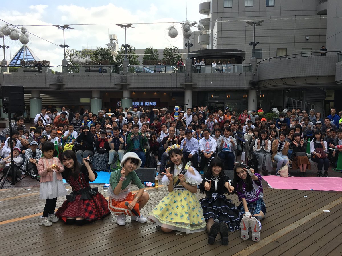 rkjofficial's tweet photo. 📸11/10（土）東陽町イースト21 第1部 記念写真

左右ギリ入らなかったので、2枚載せておき���す❗️

#ロッカジャポニカ #ロジャポ #MUGEN https://t.co/U5UM2nuU8s