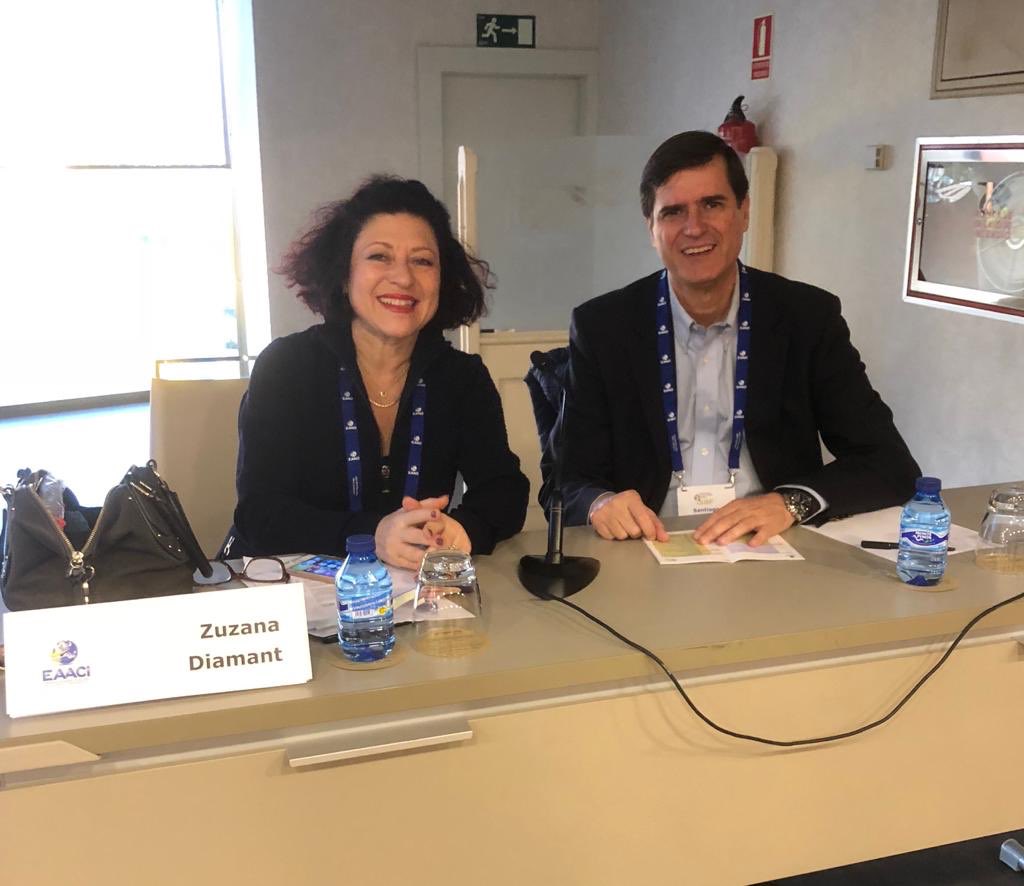 Aller_MD's tweet photo. Top story: @euforea: 'Profs Zuzana Diamant and Santiago Quirce chairing the excellent @EAACI_HQ #ISAFO2018 meeting in Madrid (8-10 November), with Dr Sven Seys lecturing on Neutrophilic Asthma. ' https://t.co/9XCut2s0mz, see more https://t.co/jgCeENQuZt