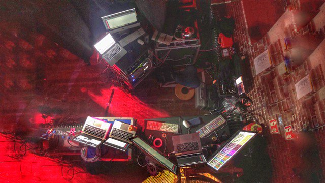 RemRecNet's tweet image. RRN recently recorded the broadcast audio for Herbert Grönemeyer at his CD 'Tumult' release party using their RemoteMixing resource. RRN's recording engineer Sven Raff was in Cologne at the time, whilst the Grönemeyer party venue was in Berlin! remoterecording.net/about/