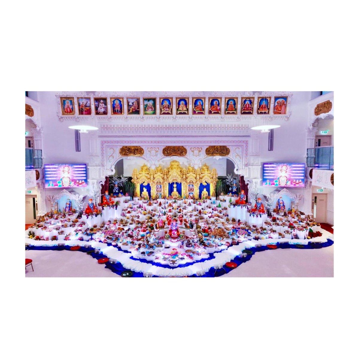 ishvari_v's tweet photo. Diwali 2k18 https://t.co/PiiTibBSpK