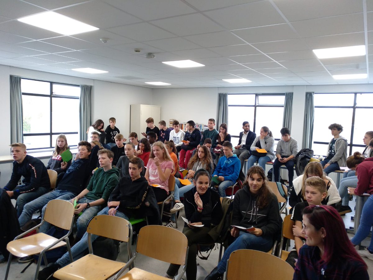 Colegio Arboleda tweet media