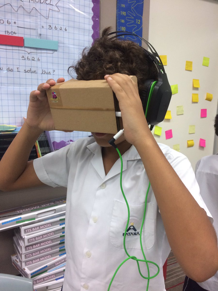 PatanaYear6's tweet photo. Bringing the refugee crisis in Syria into the classroom. @Refugees @WITHIN #cloudsoversidra #developingempathy https://t.co/nEwHG50gxJ