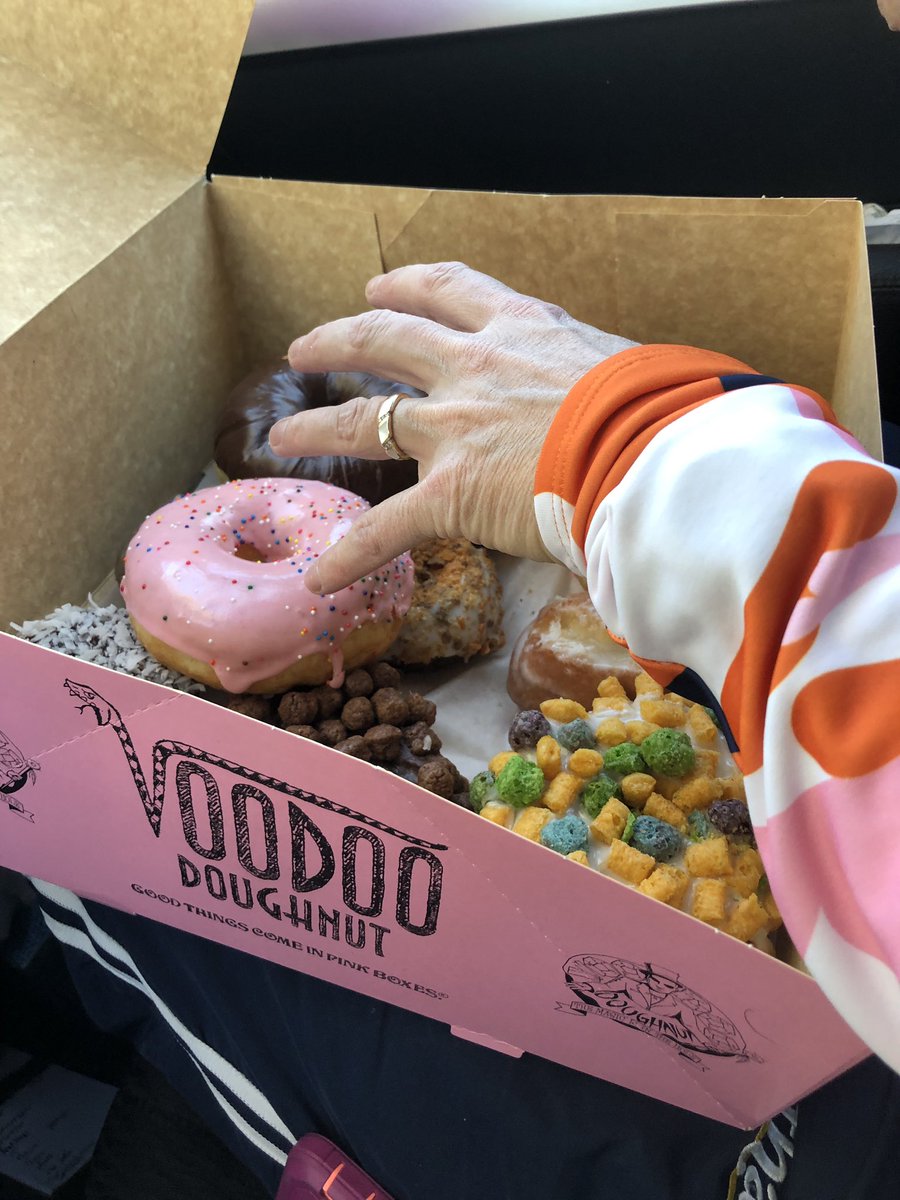 The bonus of doing the <a href="/VoodooDoughnut/">Voodoo Doughnut</a> pickup - first choice! <a href="/keepCXfunky/">TB/OB CX</a>