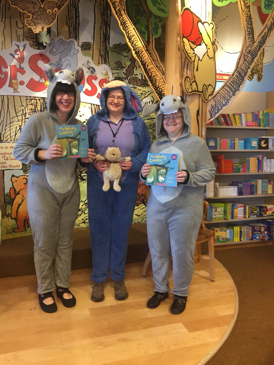 BN_evansvilleIN's tweet image. Starting right now @BN_evansvilleIN our first of two #BNStorytime, The Wonkey Donkey. Come join the fun! #bnmidwest #bninlightened #wonkeydonkey