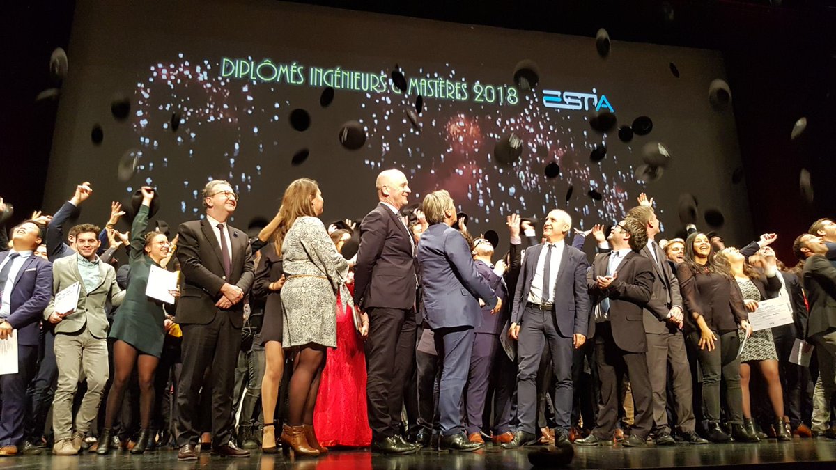 bru_vincent's tweet photo. Bravo à tous les nouveaux diplômés ingénieurs et en master de @EstiaOfficiel. Plus que jamais, cette école contribue au dynamisme de notre territoire par son ancrage dans le tissu industriel local et par les voies d'excellence qu'elle propose à nos jeunes cc @VidalFrederique https://t.co/8uJrho4jPn