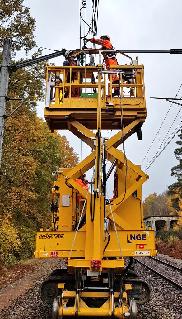 Pour nous "Secteur CAT By-Etp",ce week-end du 10 et 11 novembre c'est: RP CAT V1D/2D ligne 550 000 entre Sermaise et Breuillet. À noter la participation de  TSO  CAT et celle de L'UP SES SUD.