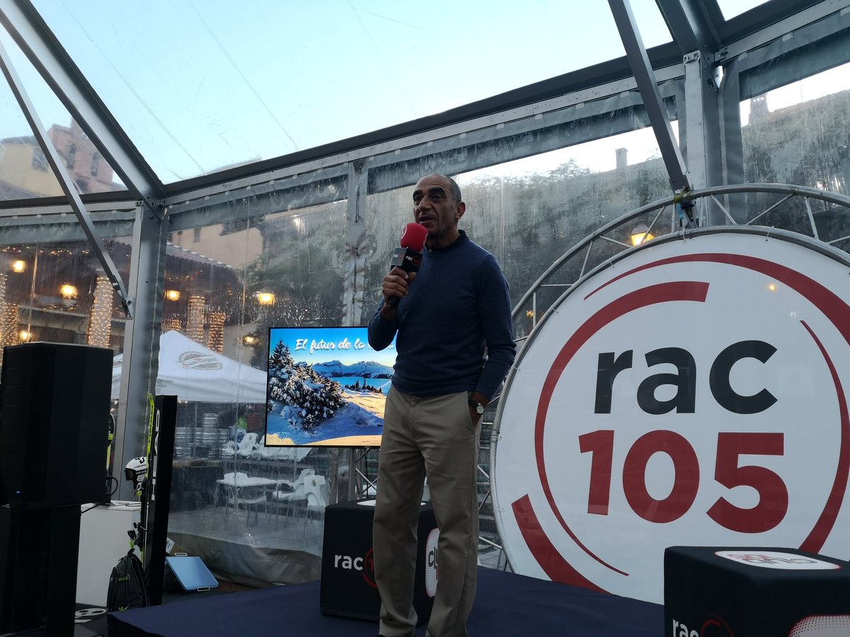 En <a href="/AlfredRPico/">Alfred Rodríguez Picó</a> ja és a l'escenari <a href="/rac105/">RAC105</a> #LetsSnowBcn18 #previsio