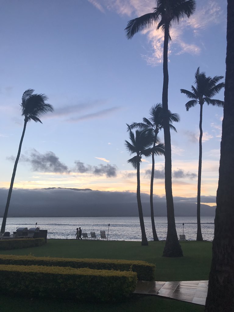 MeggieCoffey's tweet photo. Cheering on the Ewing Tigers &amp; Blue Hill Bobcats before sunrise in Maui! Bring home the gold girls! #nebpreps #net #nestatevb #d2 #c2 https://t.co/tX0VdFeLKU
