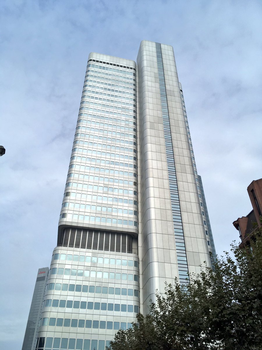 hackpartners's tweet image. The #EUTrain has arrived @DB_Skydeck! Up to 30th floor for good views and good hacking!
#HackTrain5