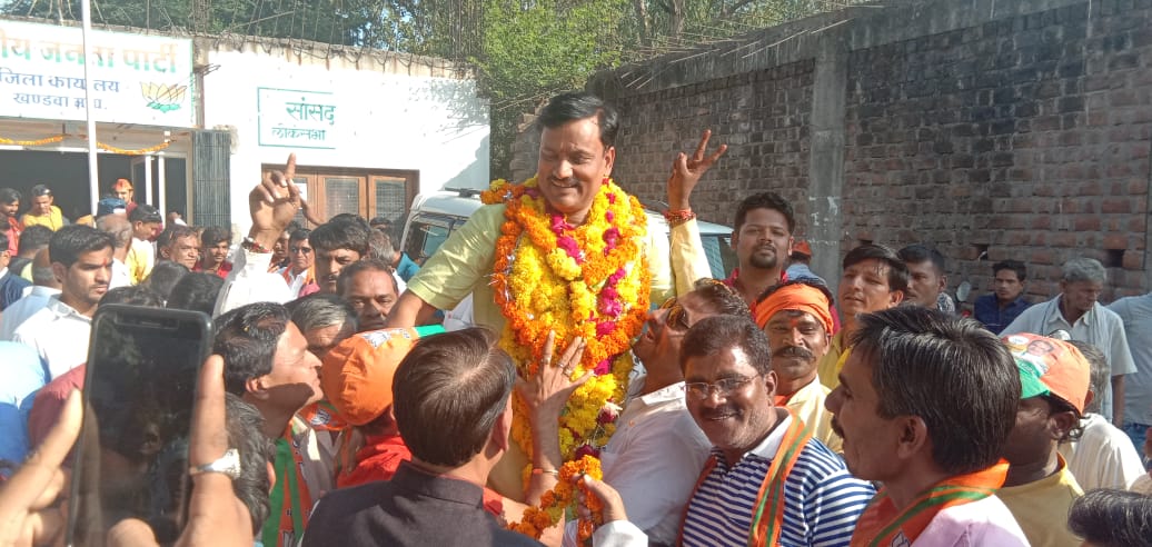 DevendraVermaMP's tweet photo. नामांकन रैली कार्यक्रम की कुछ झलकियाँ। https://t.co/QDMCvcwrVk