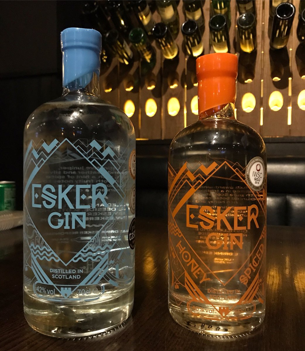 esker_spirits's tweet image. We kicked off the Esker-weekend at No 10 Aberdeen at their Friday night 5pm social! Great crowd, thanks for having us No 10 and thank you to everyone who came to say hi and talk gin. #EskerGin #EskerSpirits