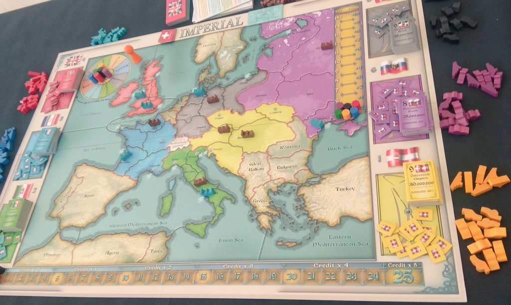 FundUnicaja's tweet photo. ¿Conquistar el viejo continente o dominar las calles de Estados Unidos? ¿Por qué no ambos?
Recorre mundo mientras te diviertes en el II Encuentro Internacional de #juegosdemesa #BGC2018 que se está desarrollando en #LaTérmica este fin de semana. https://t.co/MMTDHoIpRV