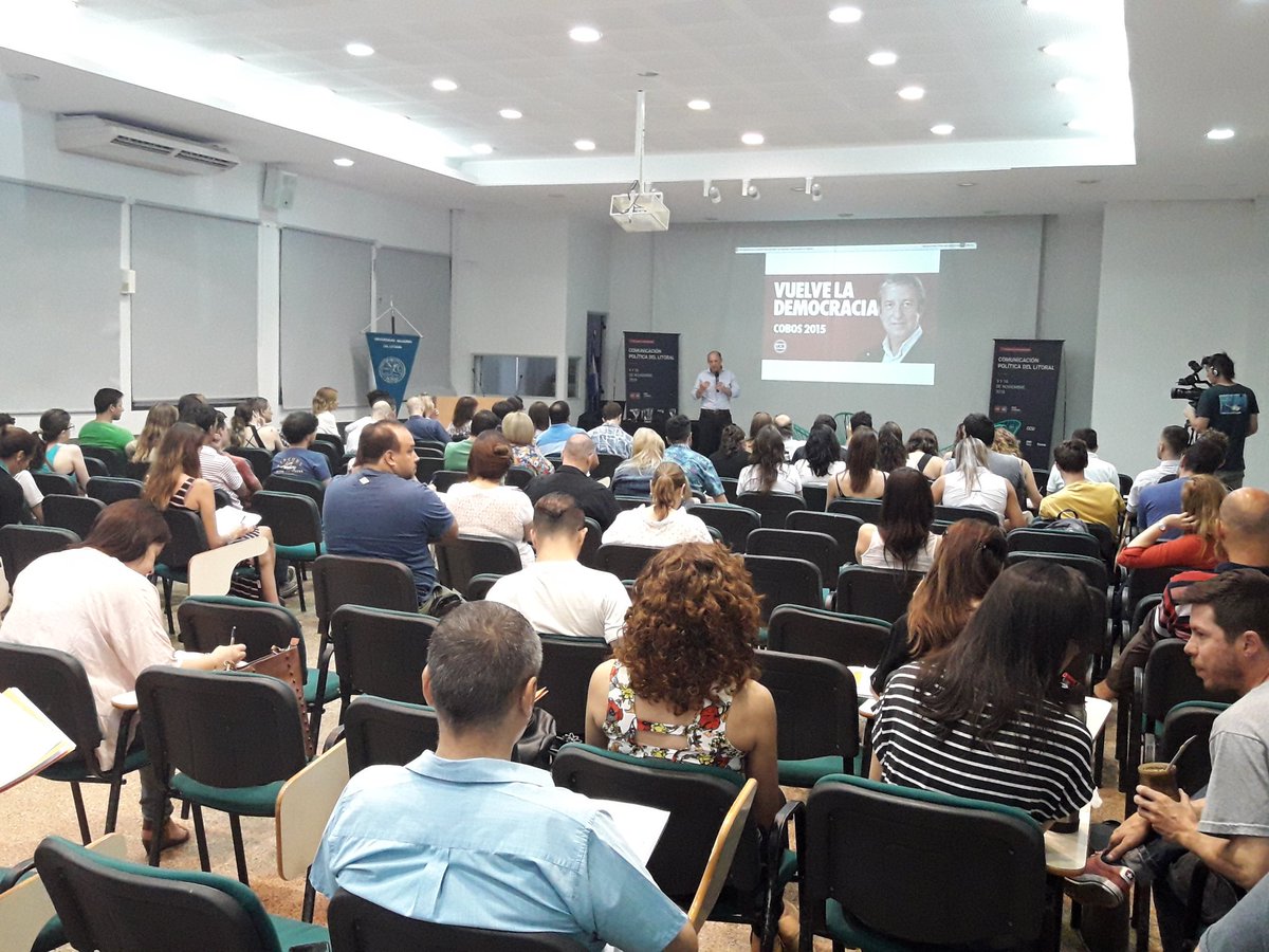 #Ahora se lleva a cabo la segunda jornada del 1° Encuentro Internacional de Comunicación Política del Litoral en #FHUC.

#ComPol #EICO2018