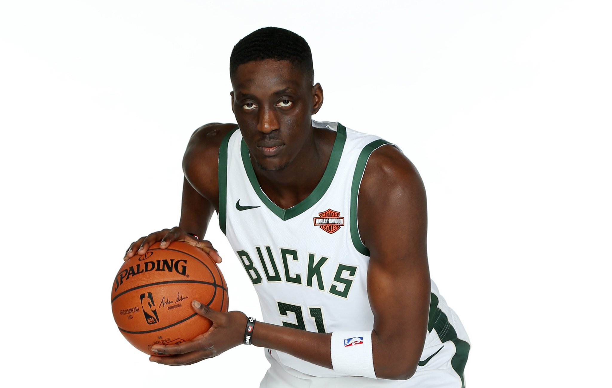 Join us in wishing Tony Snell of the Bucks a HAPPY 27th BIRTHDAY!  
