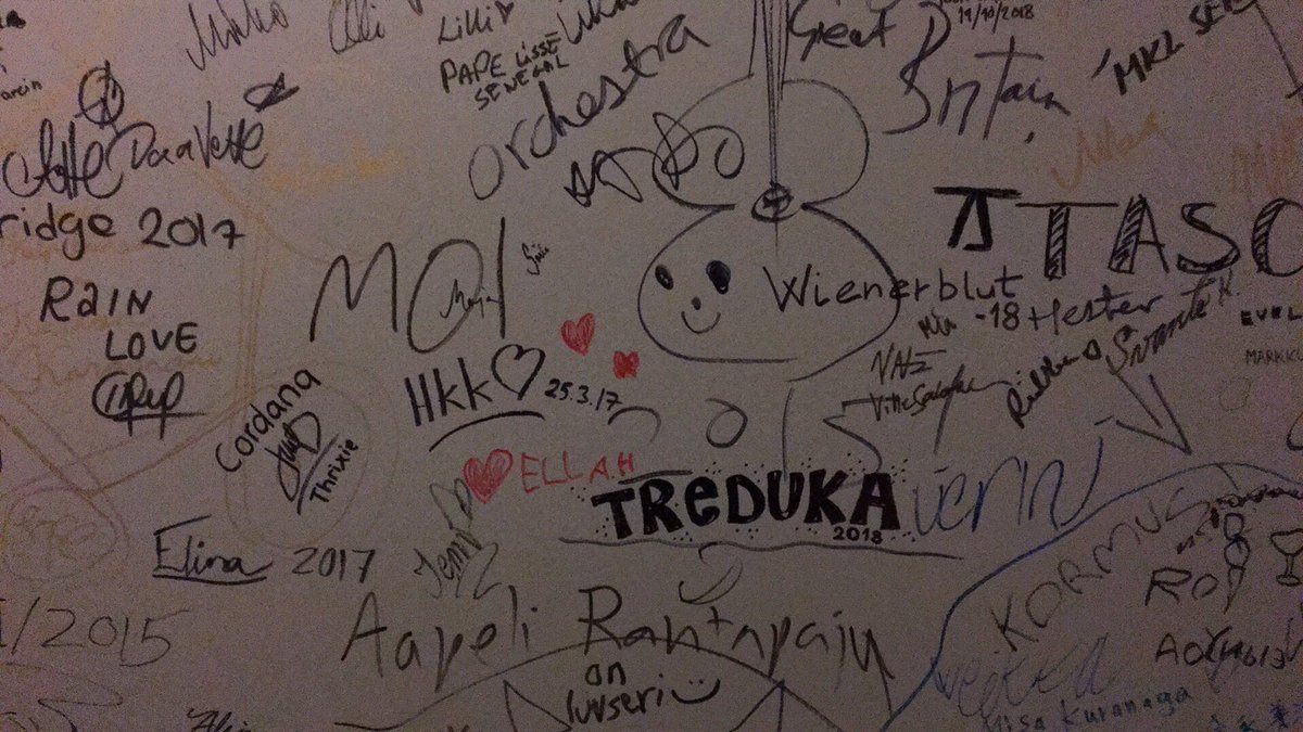 Treduka2018's tweet photo. Pirkanmaan Treduka 2018 jätti pysyvän jäljen Tampere-taloon! Kiitos kaikille, jotka tekivät tämän vuoden #veso-ponnistuksen mahdolliseksi - eikä vähiten teille upeille opettajille, jotka olitte mukana tänä vuonna! @rikurantala #treduka2018 #peruskoulu #pirkanmaa #backstage https://t.co/W1V5ueP5bv