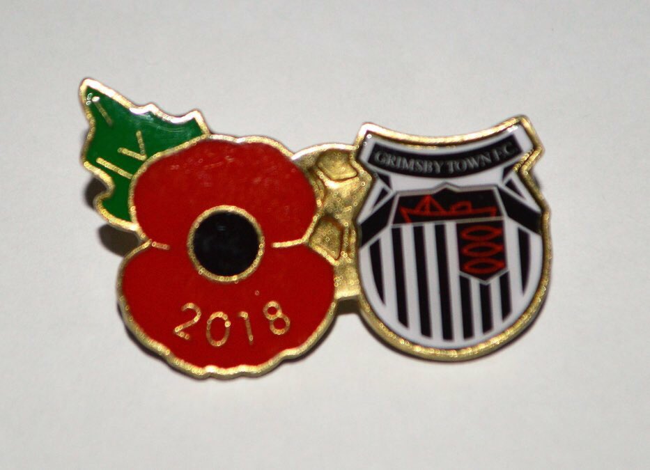 Grimsby Town Poppy Badge 😀
     🙏 Lest we forget 🙏
#GTFC #GrimsbyTownFC 
#Mariners #LestWeForget
