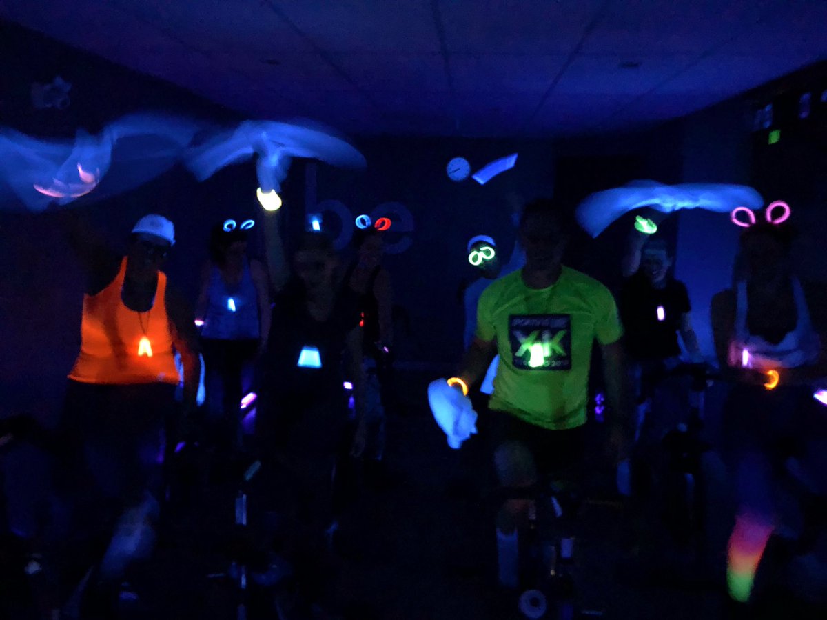 black light spin class