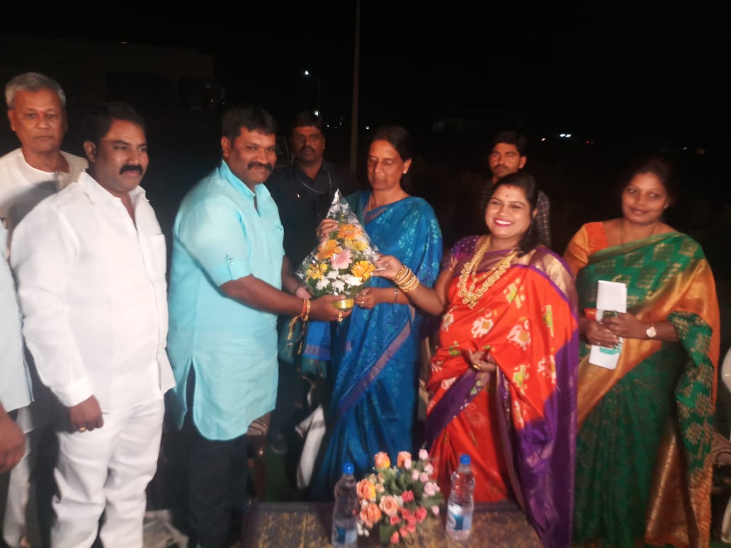 SabithaINC's tweet photo. ఈ రోజు మహేశ్వరం నియోజకవర్గం, బడంగ్ పేట్ మున్సిపాల్టీ లోని వసంత్ విహార్ కాలనీ సమావేశంలో పాల్గొనడం జరిగింది. #SabithaIndraReddy #Maheshwaram https://t.co/Pei8qPxKqC