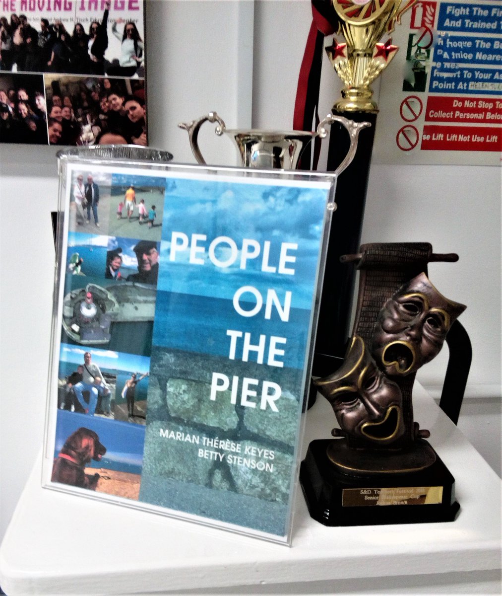 dlr_pop's tweet image. Acting up! @dlr_pop loves being centre stage amongst the many other stars at @ITWStudios. You can buy a copy if you're in the Clonskeagh/Ranelagh area 🌟@NewIslandBooks @M_T_K_2_2_6_2  @DLR_Libraries #irishtheatre #irishdrama