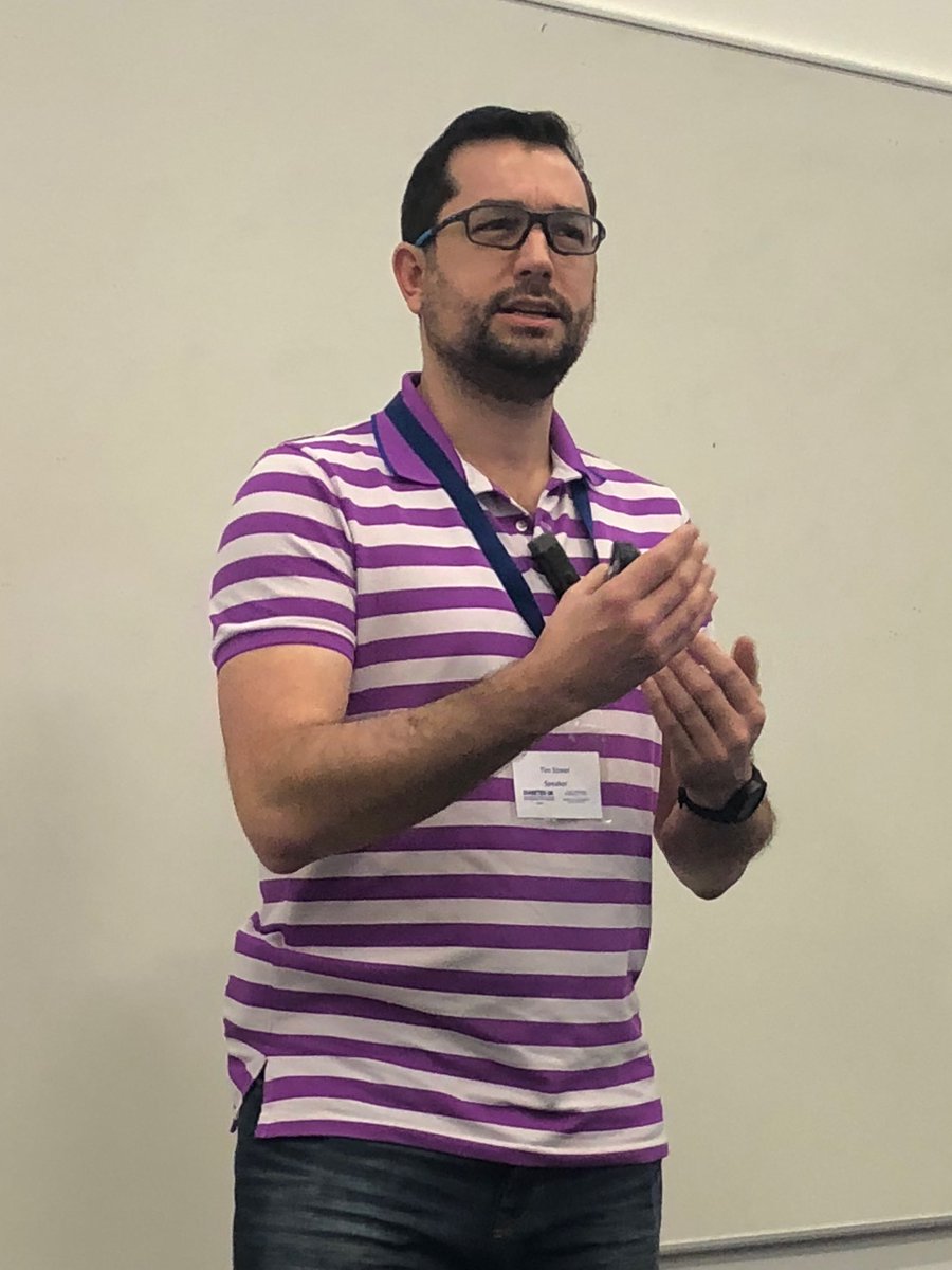 williams_dai's tweet image. ⁦@Tims_Pants⁩ picks up from ⁦@OceanTragic⁩ on the subject of DIY looping ⁦@DiabetesUKCymru⁩ #T1andTech Another first, a live poll via the webcast...only in Wales✨🏴󠁧󠁢󠁷󠁬󠁳󠁿