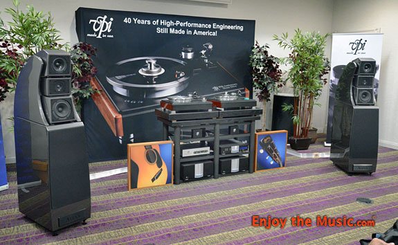 enjoythemusic's tweet photo. #CAF 2018: Big Fun, Cool Vibe, Great Sound Pt 1

https://t.co/Pt85nMXsf9

#CAF2018 #HighEndAudio #Audiophile #Turntable #VPI #Krell #WilsonAudio #Nordost #Clearaudio #Tidal #AntiCables #DaedalusAudio #LampizatOr #KEF #ModWright #GamuT #DeVoreFidelity #Skogrand #TAD #HiFi #Music https://t.co/1V6IbtiDm8