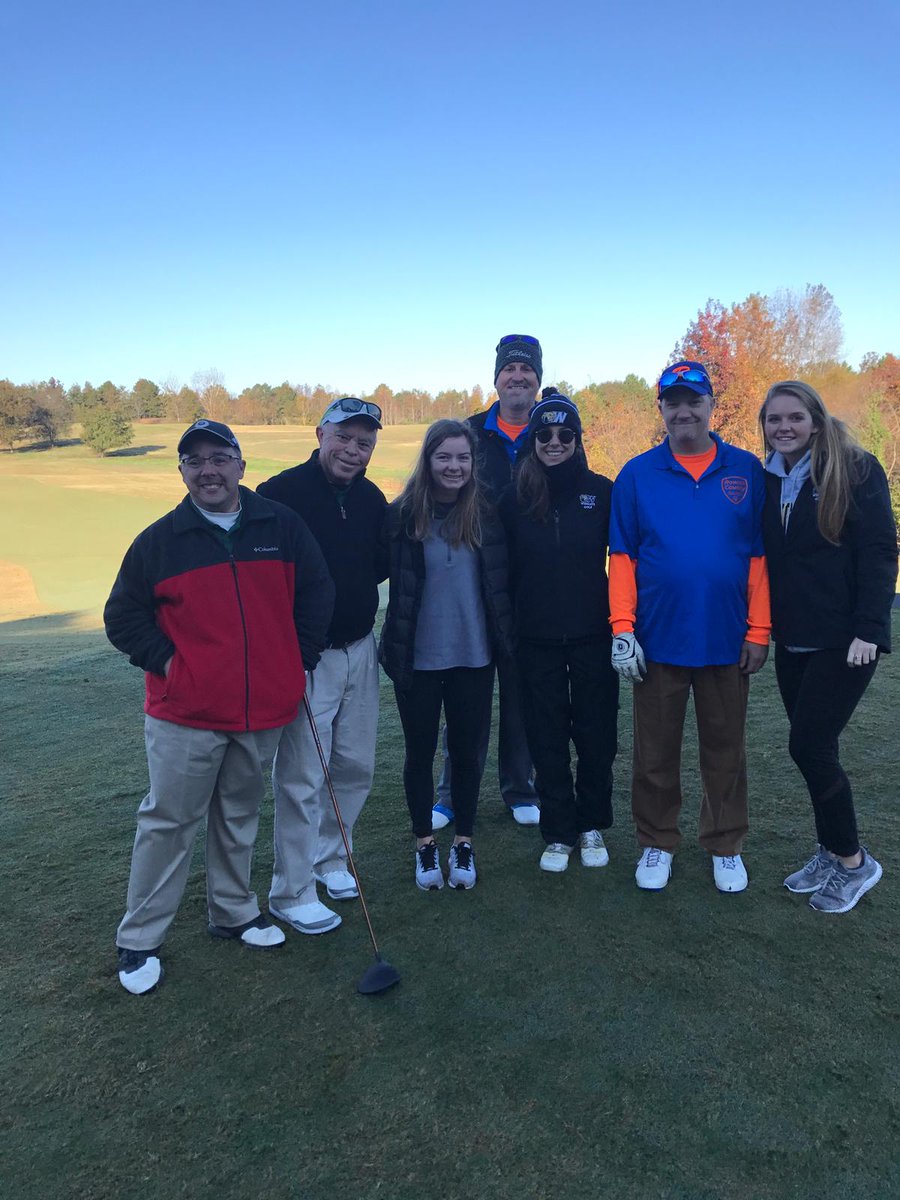 Wingate_WGolf's tweet image. Proud coach moment - while in the grocery store my phone vibrates and this picture and caption of “WUWGOLF volunteering with Golf Special Olympics”. Living the Wingate motto of #faithknowledgeSERVICE #excellenceunleashed #OneDog