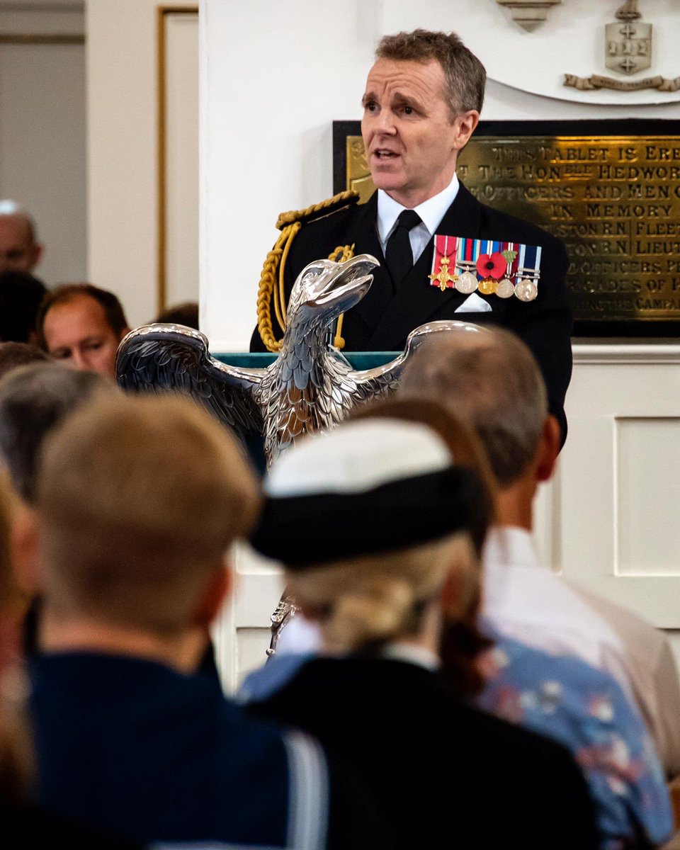 HMNBPortsmouth's tweet photo. Yesterday we held a Service of Remembrance at St Ann’s Church to commemorate 100 years since the First World War. @PoppyLegion #thankyou100 https://t.co/sOUNx30ZrG