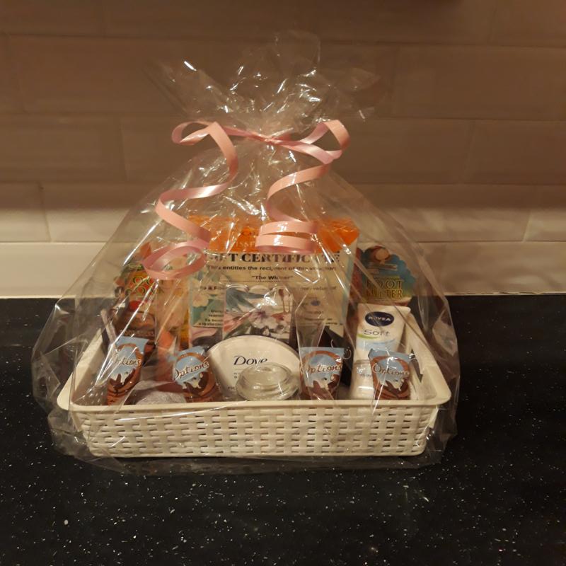 mobilefoot's tweet photo. 🎁 Head over to my Facebook page to check out my new #competition which has just started! 🎁

Direct link to the prize giveaway post here https://t.co/TH8bXZIzef?

Perfect for🎄Xmas 🎄

Who doesn’t love a competition.

🤞🏼 Good luck and thanks, Lynn, #Podiatrist in #Sunderland. https://t.co/14cTuOVcYQ