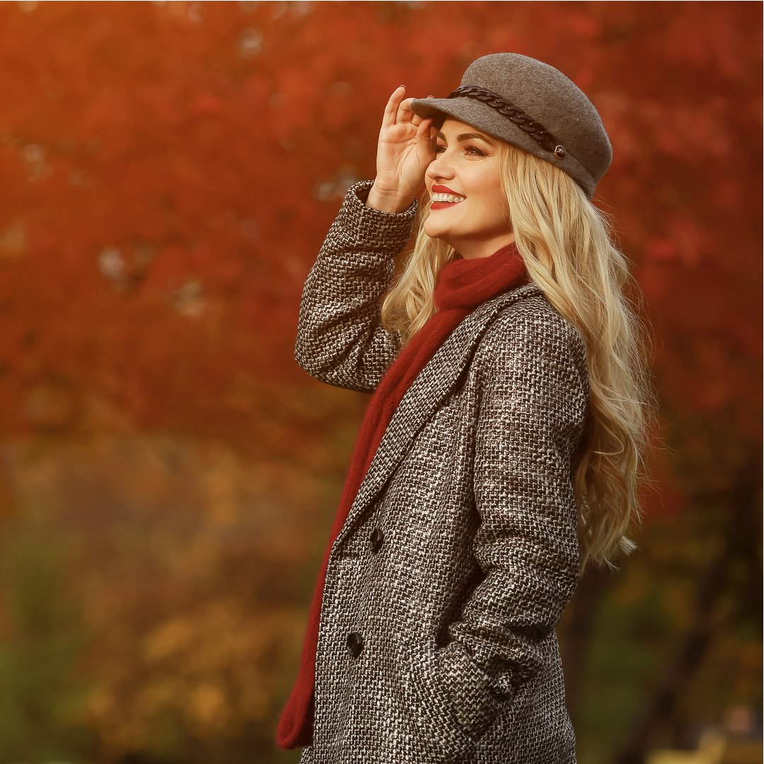 schoola's tweet image. Fall is in full swing! Enjoy 70% off your favorite fall styles with the code FINE70. 3 days only! bit.ly/2JLiWNK #fashion #schoolastyle #ootd #sale #discount #thriftshopping