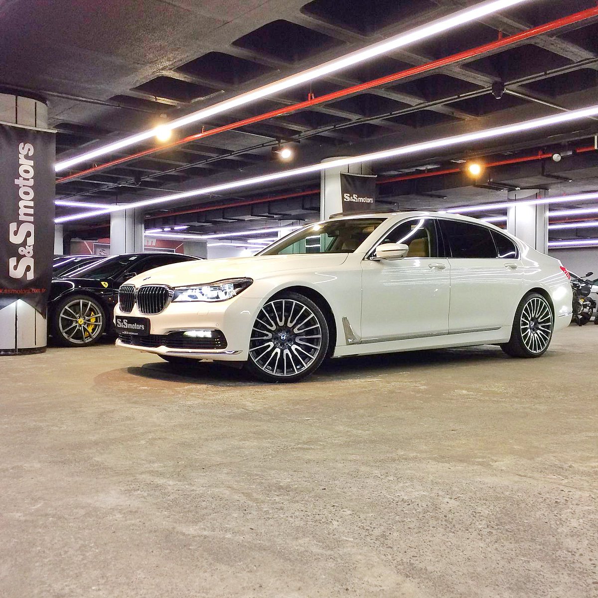 SSmotors's tweet photo. #BMW7series #730Ld #xDrive #ExecutiveLounge #biggestselection #biggestcollection #nowhereelse https://t.co/W1LyeEmUKy