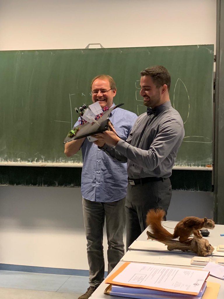 MoisesSH's tweet photo. Done! Many thanks to @mrillig and the entire #rilliglab! ❤️ Also to @BMBF_Bund and @BonaRes4u for funding! #PhD #phdlife #phddefense https://t.co/vxoxZKmsxB