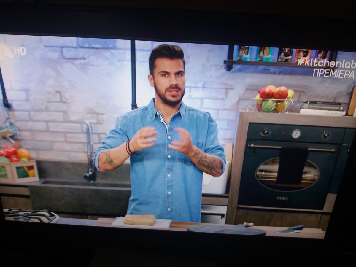 Itqc8apDAvDWOlN's tweet image. #kitchenlab Πρεμιερα !!! Ο καλυτερος !!! Καλη αρχη !!! 💪🏻💪🏻💪🏻
