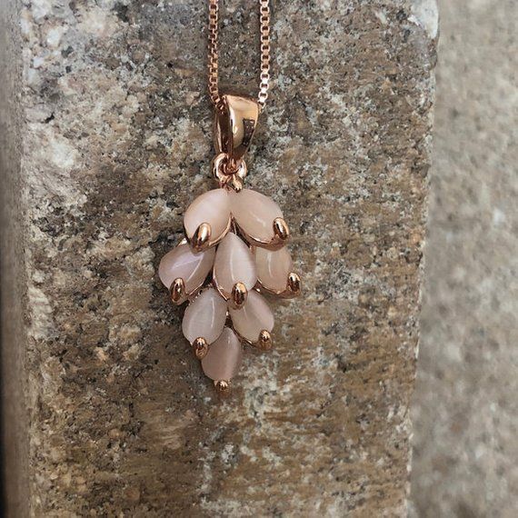 VictoriaPerezUS's tweet photo. Gorgeous Grapes Pedant https://t.co/2EnVsERrM1 Shop via @etsy (Now Free Shipping USA #freeshipping for a limited time) #jewelry #etsyseller #etsyshop #etsylove #etsygifts #etsystore #etsyjewelry #fashion #jewelryaddict #jewelrylovers #jewelry #vpdco https://t.co/nz7Jz6Vdgf