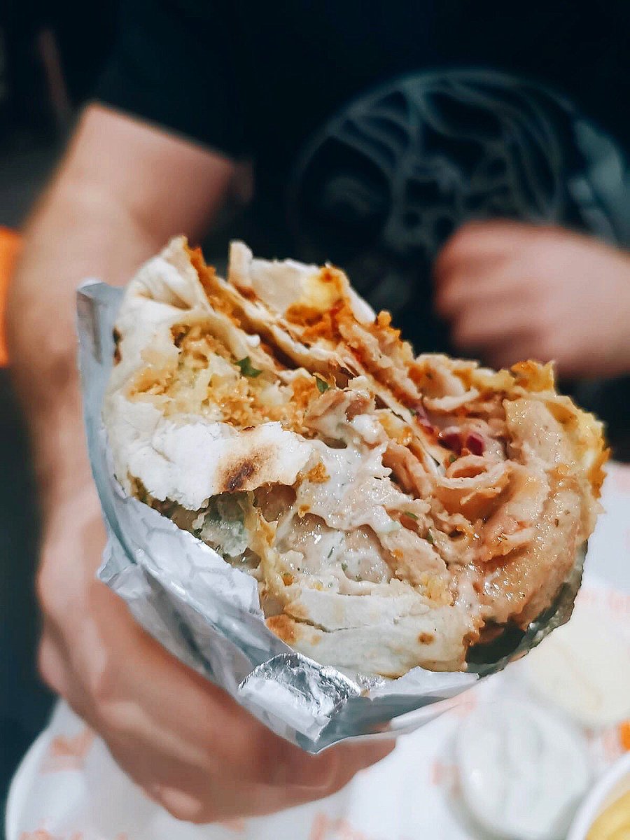 Tried my first ever @GermanDoner_UK tonight on city road. The doner kebab was super tasty and the spicy fries were spicy. Good price too #kebabsdoneright #cardiff #food #kebab #eat