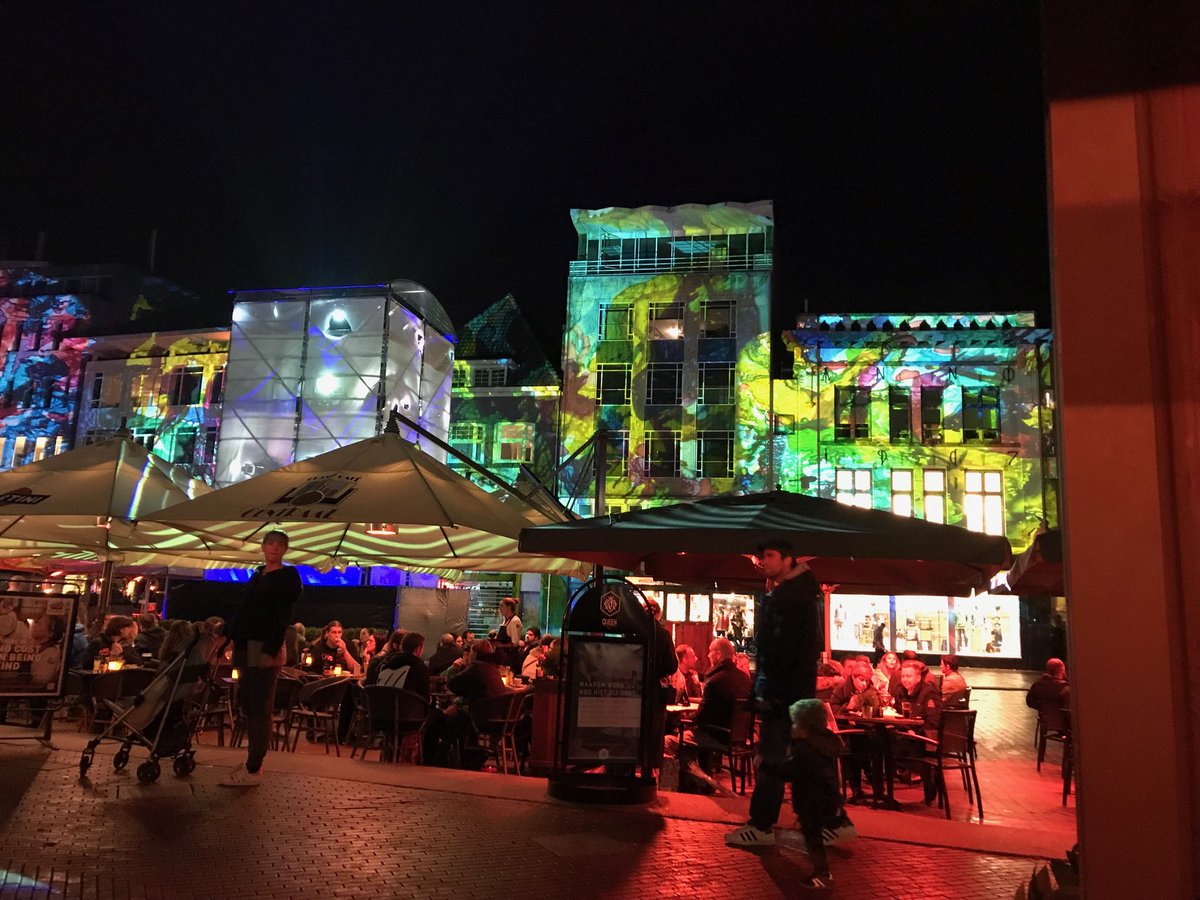 #glow #Eindhoven  is begonnen!