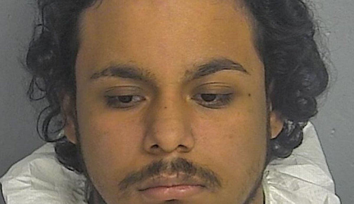 Luis Rodrigo Perez - illegal alien released by New Jersey charged with triple homicide