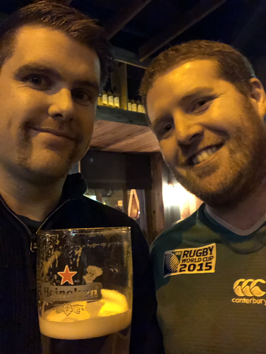 Soaking up the atmosphere before the big game. Thanks again @TheBridge1859 and @Heineken_IE #MatchDaySorted #TeamofUs