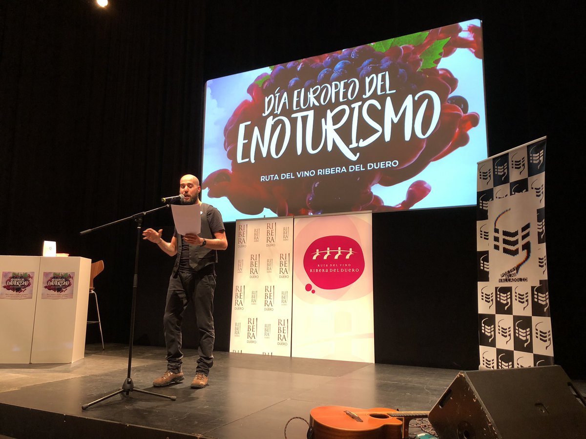 El #vino ha sido siempre musa para las distintas artes. Luis Cano de <a href="/slamvalladolid/">PoetrySlamValladolid</a> nos lo hace llegar a través de la prosa poética, ¿os suena esta nueva modalidad artística?