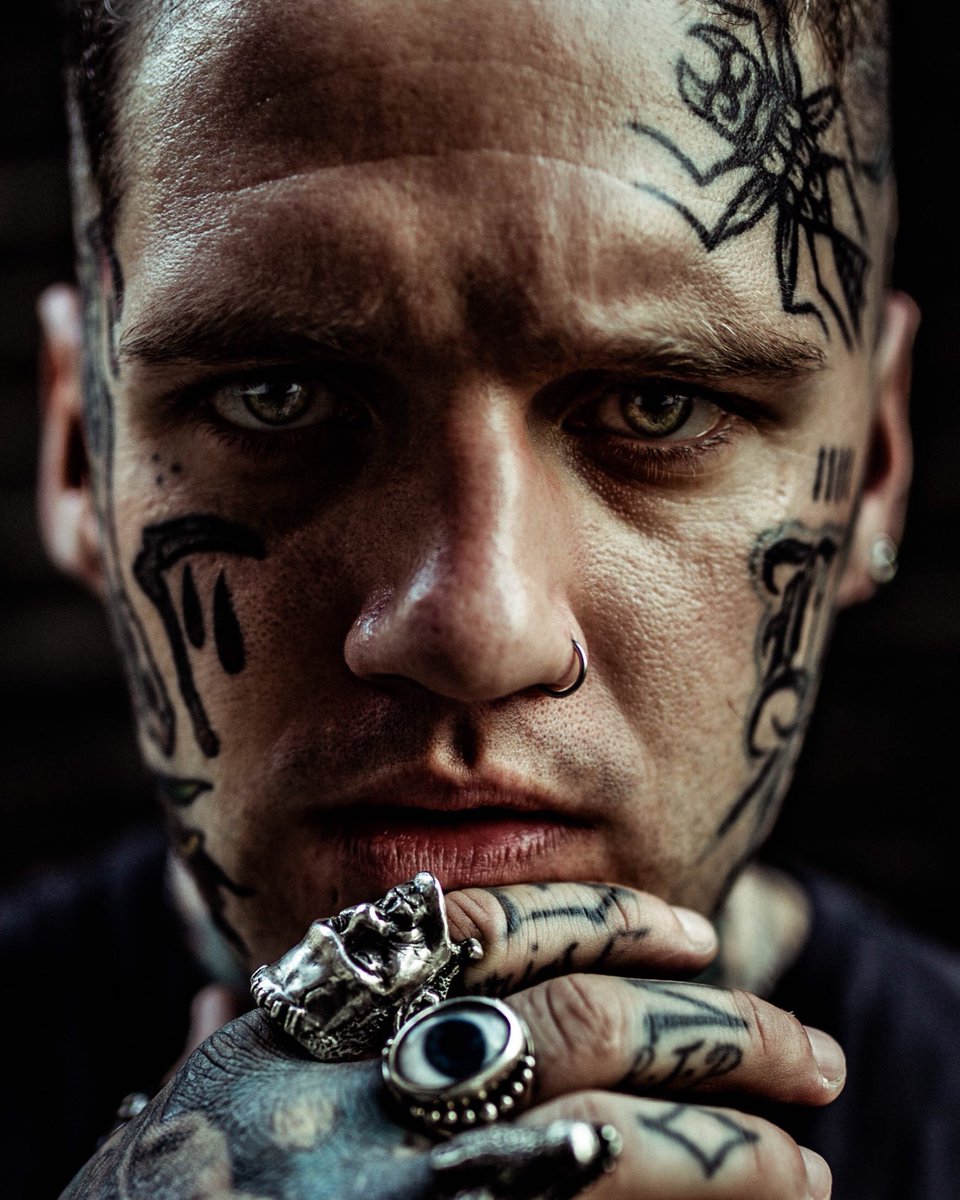 Good evening everyone 😈