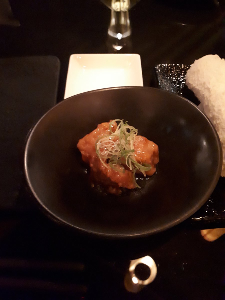 dale_elite's tweet photo. Superb meal at tori no su this evening #elitetc #luxurytravel #abudhabi #sushiheaven #foodie #experiencingabudhabi https://t.co/vkrHpSJ23J