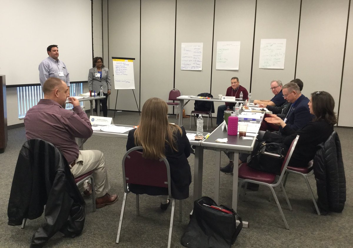 Crazy Rotarians just volunteered most of their Sat to learn more about #Rotary <a href="/Rotary/">Rotary International</a> #RLI #Leadership