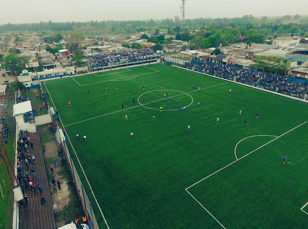 File:Estadio Ciudad de Libertad, del Club Ferrocarril Midland..jpg -  Wikimedia Commons