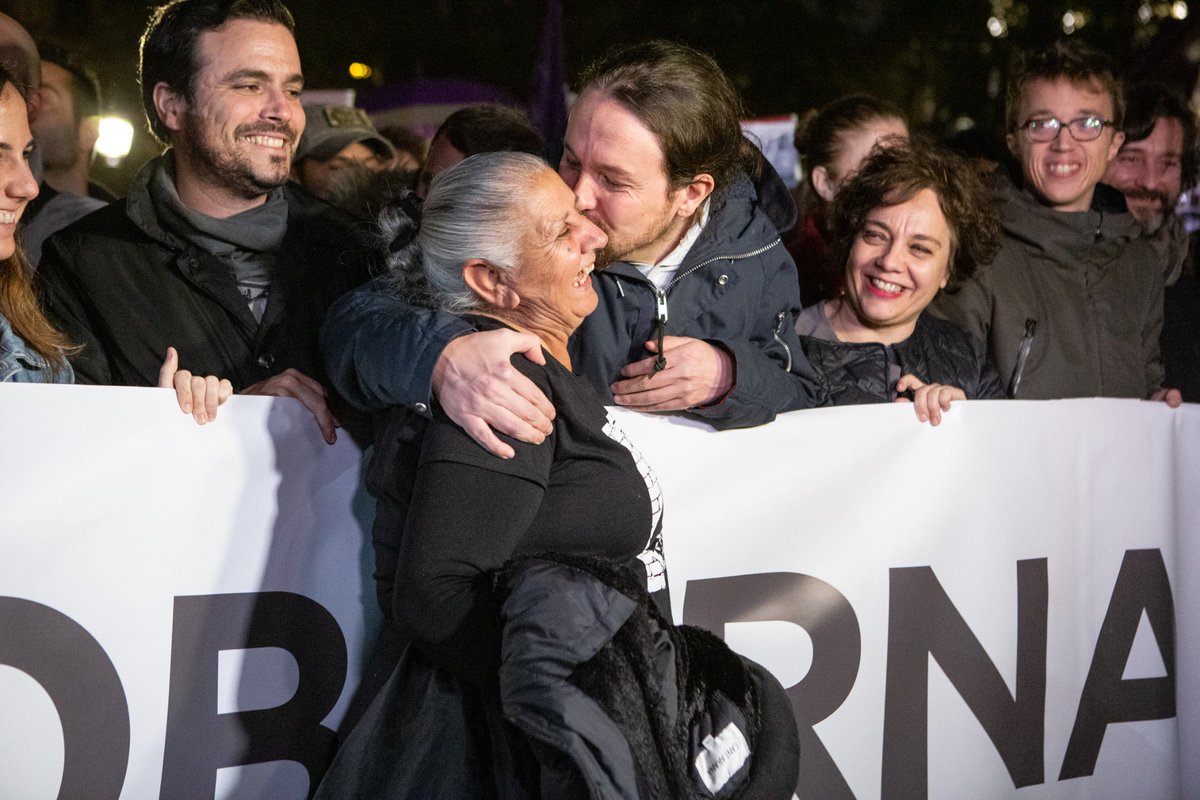 Concentración frente al Tribunal Supremo por su sentencia sobre los impuestos hipotecarios en favor de la banca. © <a href="/josecamo_/">José Camó</a> Madrid, 10 de noviembre de 2018 #EscándaloSupremo #SentenciaRivas
