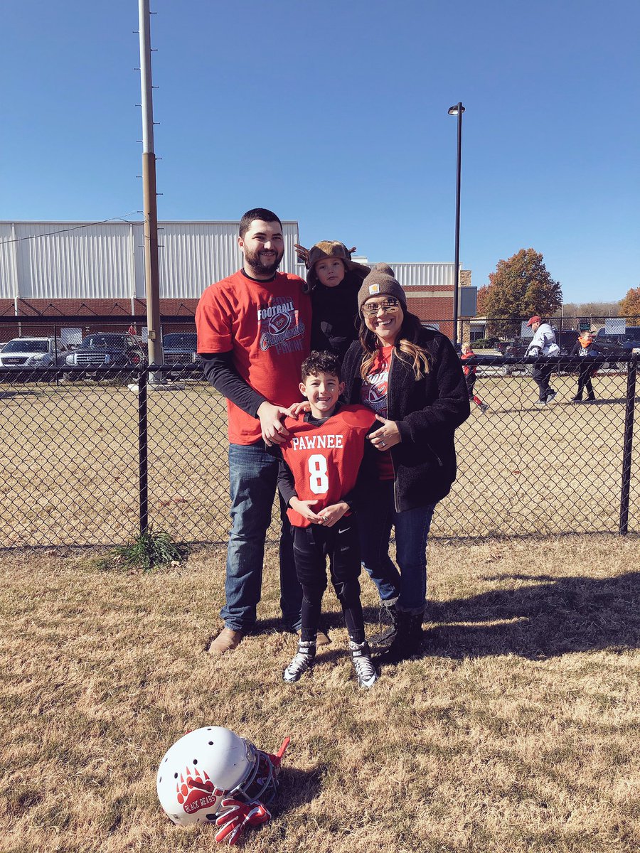 clarahayley9's tweet photo. SO proud of our boys! ended the season 10-0 &amp; IMFA CHAMPIONS! ❤️🖤 #ProudMamaBear #GotAbuck https://t.co/dwAeCdKbPD