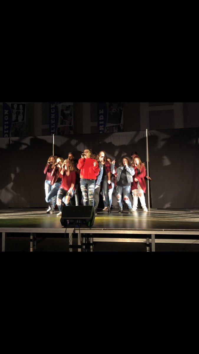 Momentum tweet media