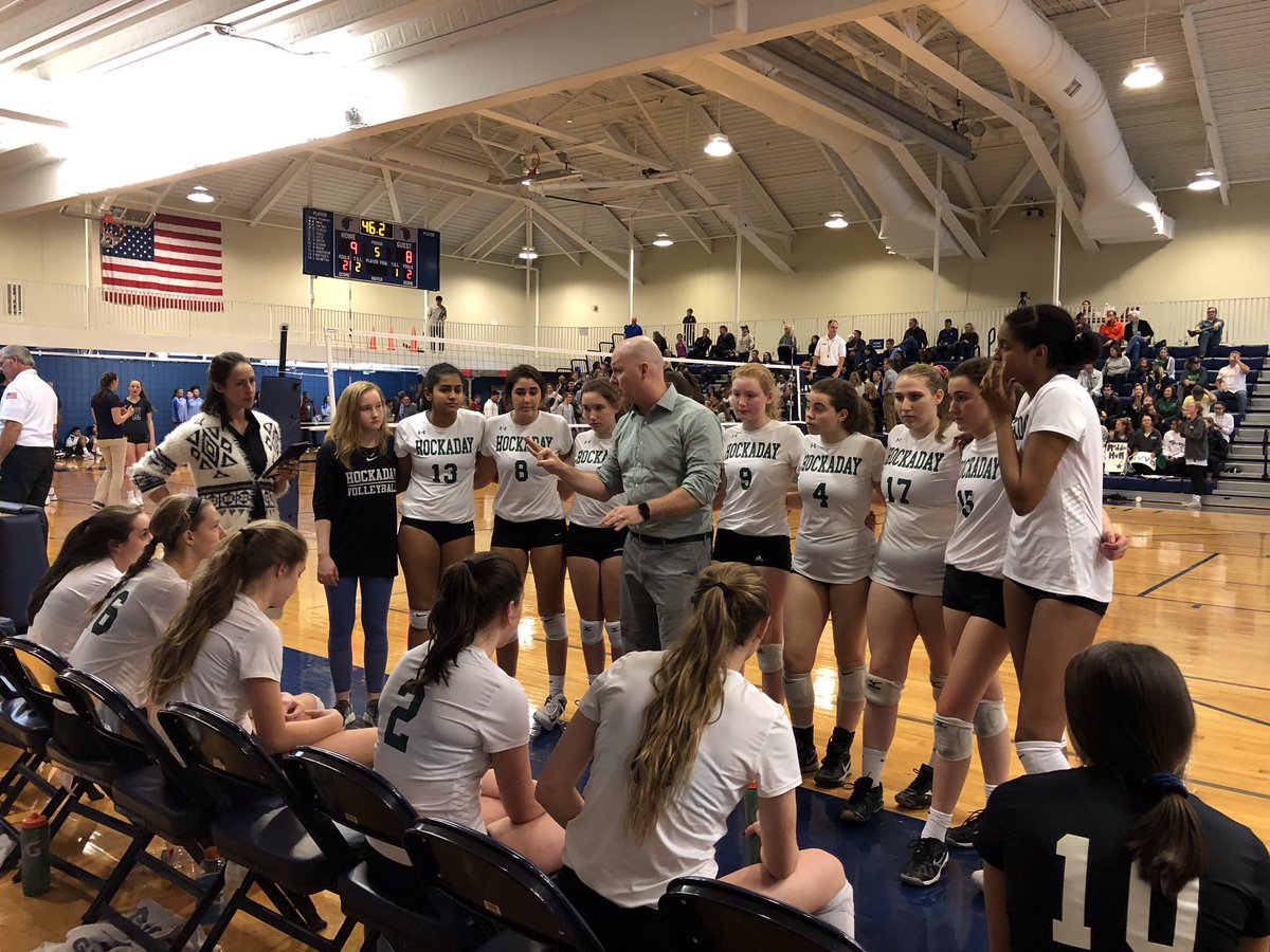 Volleyball lost a hard fought 5 game match to ESD. They finish 4th in the SPC. Congratulations on an excellent season!!