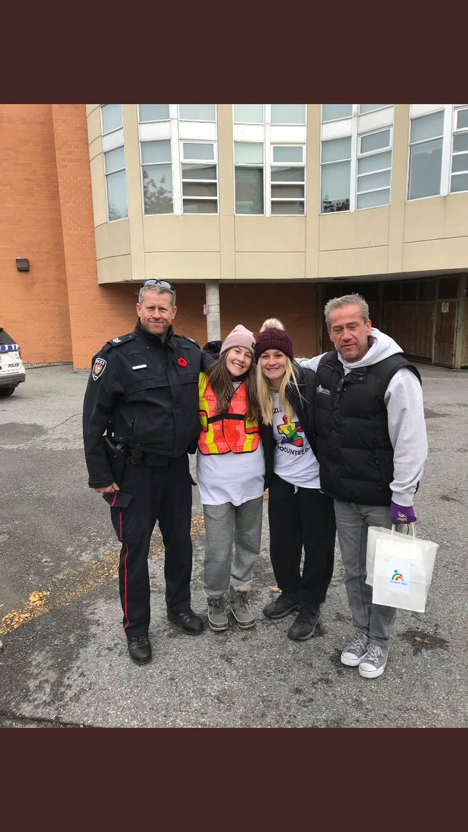 Katstockdale2's tweet image. Had a great time today helping out @SamSwinwood @giadamianakos @AshleyPitcher3 in their 5k run , that supported autism awareness! @childrenatrisk #community #puzzlemasters #jmsshpa11
