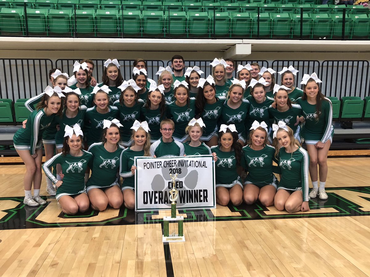 PointerCheer's tweet image. First competition of the season! SO PROUD of these athletes for putting in long hours this week. 1st Place 4-6A Coed &amp;amp; Overall Coed Winner! #VBHSCheer #OYFRH 🐶💚
